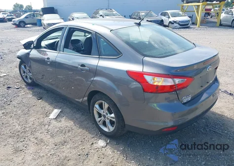 2014 Ford Focus Se z USA, uszkodzony, nr VIN 1FADP3F25EL344880